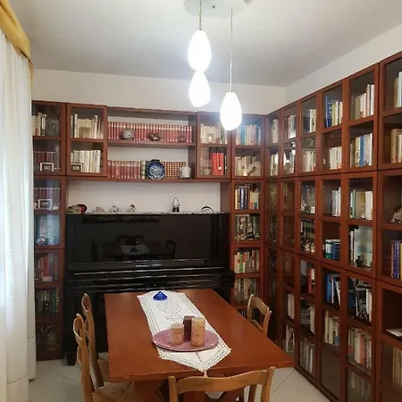Casa Di Nevio 세스트리레반떼