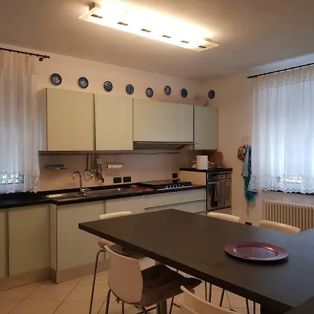 Casa Di Nevio * 세스트리레반떼